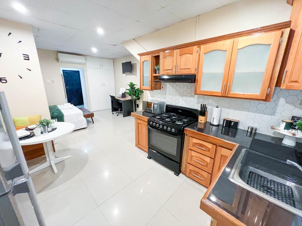 Stacys Place #4 Studio Apartment Port of Spain Exterior foto